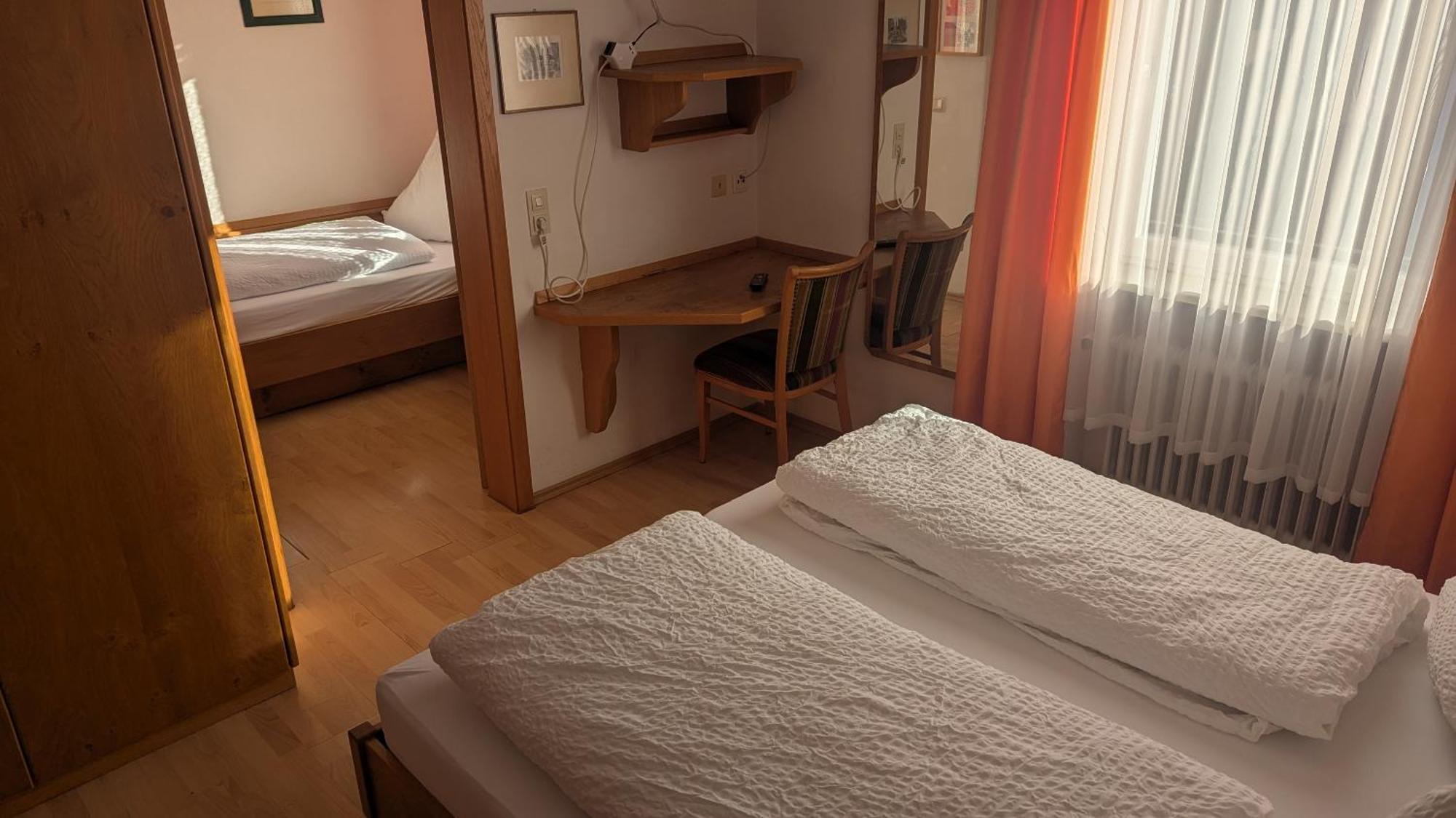 Gasthof Hotel Rose Obereisenheim 部屋 写真