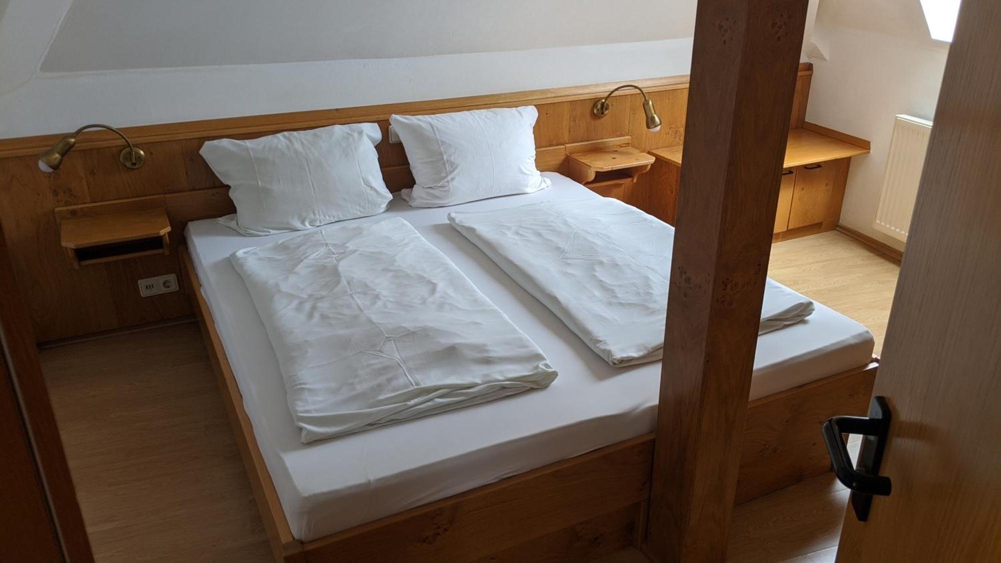 Gasthof Hotel Rose Obereisenheim 部屋 写真