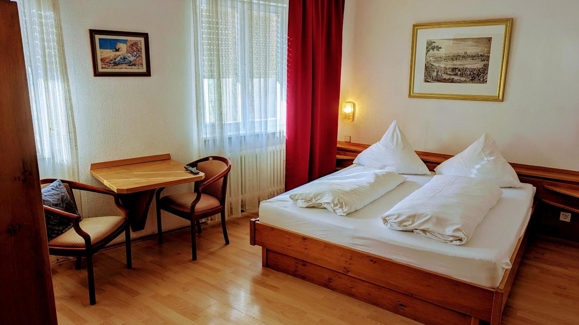 Gasthof Hotel Rose Obereisenheim 部屋 写真